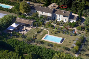 Gite du Mas des Figues - Maison 55m2 - 2 chambres - très calme - jardin botanique - piscine - Saint Rémy de Provence - Parc Naturel Régional des Alpilles - proche Baux de Provence -